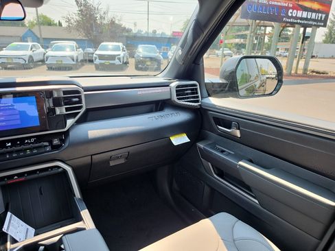 New 2026 Toyota Tundra SR5 AWD/4WD image 21