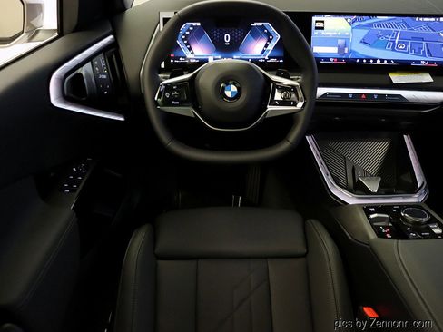 Used 2026 BMW X3 xDrive30 w/ Premium Package image 12