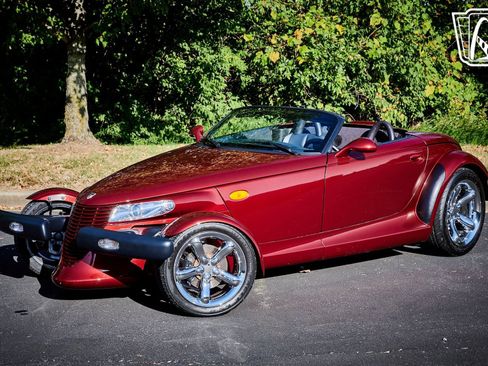 Used 2002 Chrysler Prowler image 2