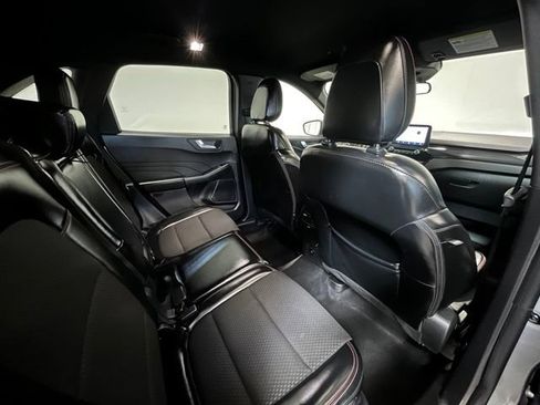 Used 2024 Ford Escape ST-Line FWD image 12