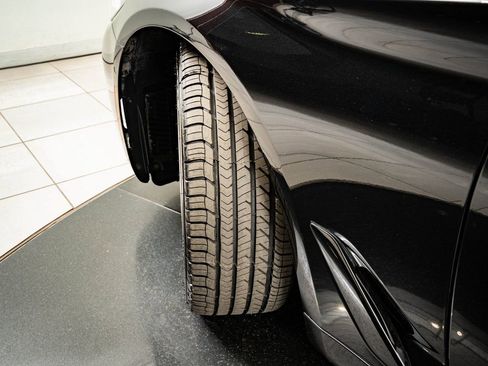 Used 2023 BMW 540i xDrive w/ Executive Package image 52