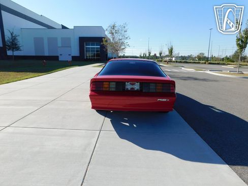 Used 1992 Chevrolet Camaro RS image 4