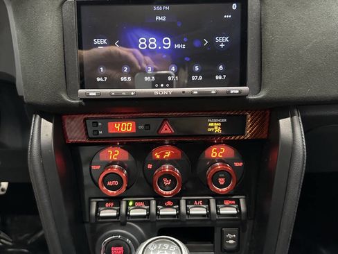 Used 2019 Toyota 86 image 26