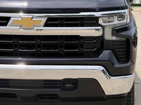 Certified 2023 Chevrolet Silverado 1500 LT w/ Protection Package AWD/4WD image 11
