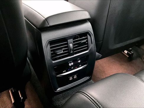 Used 2023 BMW 430i xDrive Convertible image 32