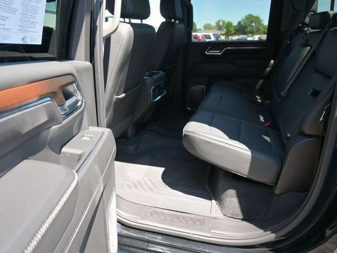 Used 2024 GMC Sierra 3500 Denali w/ Technology Package AWD/4WD image 23