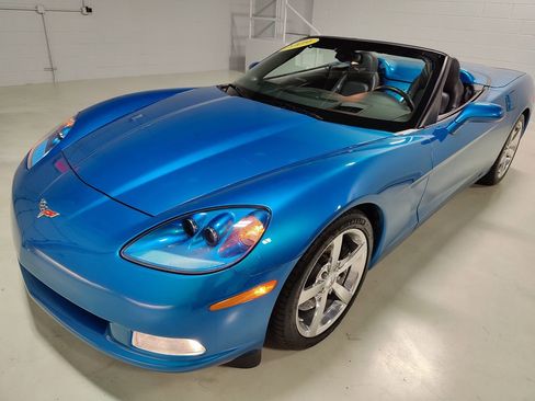 Used 2009 Chevrolet Corvette Convertible w/ Preferred Equipment Group image 15