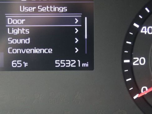 Certified 2020 Kia Soul LX image 28