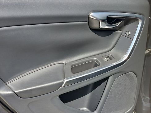 Used 2015 Volvo S60 T5 Premier FWD image 16