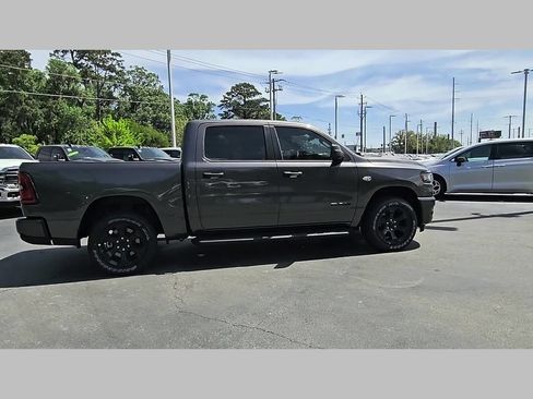 New 2026 RAM 1500 Express AWD/4WD image 34