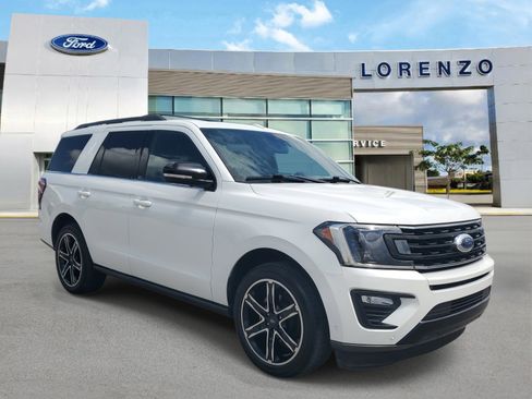 Used 2021 Ford Expedition Limited RWD image 3