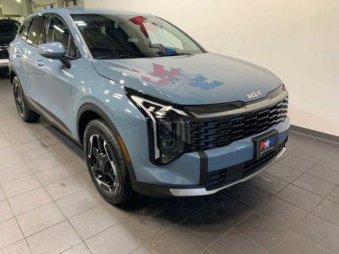 New 2026 Kia Sportage S image 2