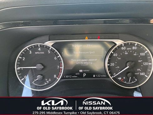 Certified 2024 Nissan Pathfinder SV image 13