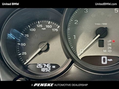 Used 2023 Porsche Macan S AWD/4WD image 7