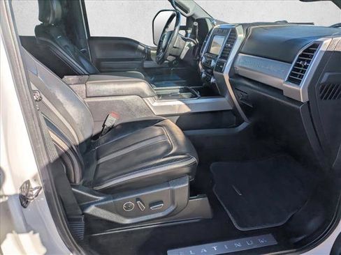 Used 2019 Ford F250 Platinum w/ Platinum Ultimate Package image 19