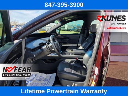 Used 2024 Lincoln Nautilus Reserve w/ Equipment Group 202A AWD/4WD image 15