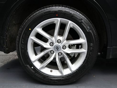 Used 2024 Dodge Durango GT image 14