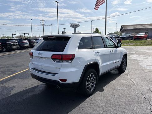 Used 2022 Jeep Grand Cherokee Limited AWD/4WD image 27