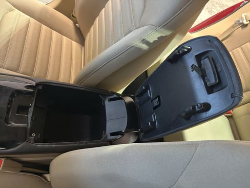 Used 2013 Ford Fusion SE FWD image 19