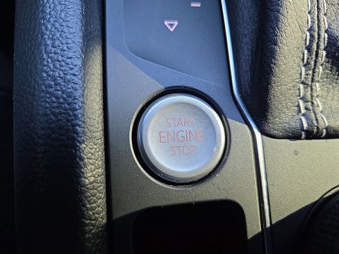 Used 2023 Volkswagen Atlas Cross Sport SEL Premium R-Line image 22