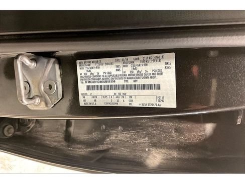 Used 2019 Ford Escape SEL AWD/4WD image 30