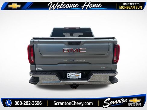 Used 2025 GMC Sierra 1500 SLT AWD/4WD image 4