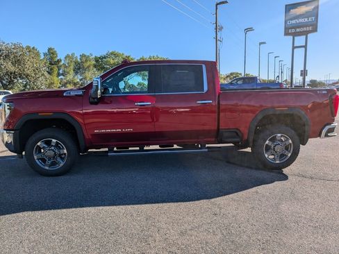 New 2026 GMC Sierra 2500 SLT w/ SLT Premium Package AWD/4WD image 2