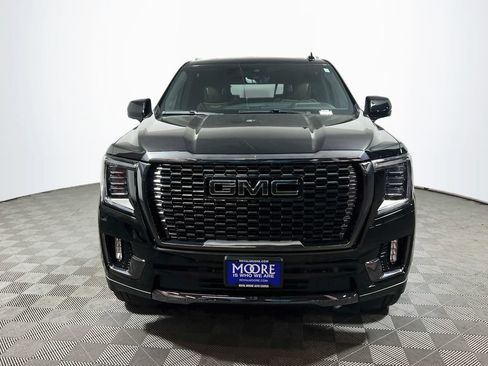 Used 2023 GMC Yukon XL Denali Ultimate AWD/4WD image 2