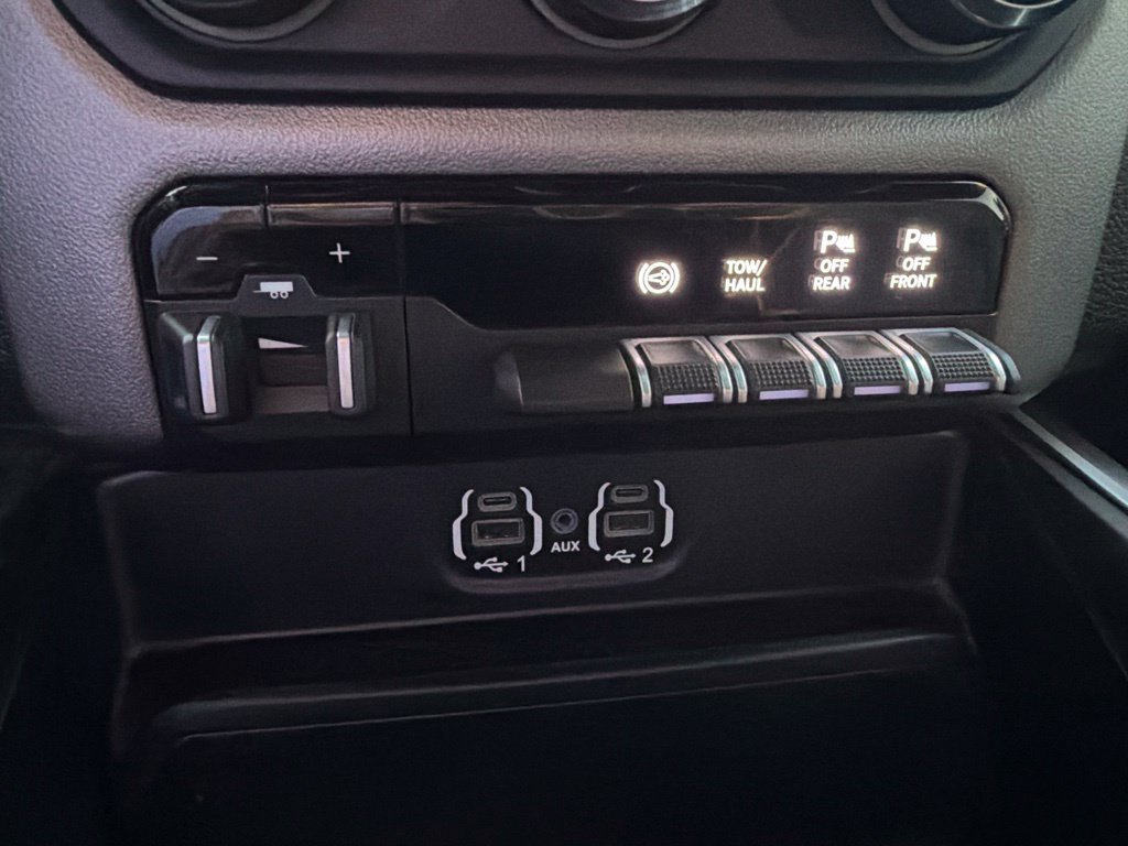 Used 2022 RAM 2500 Big Horn w/ Level A Equipment Group AWD/4WD image 24