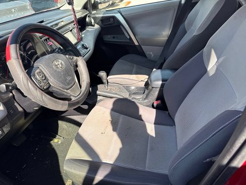 Used 2013 Toyota RAV4 XLE AWD/4WD image 7