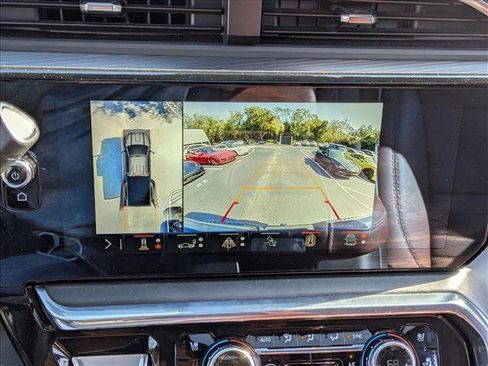 Used 2024 GMC Sierra 3500 Denali Ultimate image 14