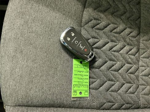 Used 2022 Chevrolet Equinox LT image 12