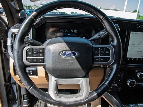 Used 2024 Ford F350 Lariat w/ Lariat Ultimate Package AWD/4WD image 8