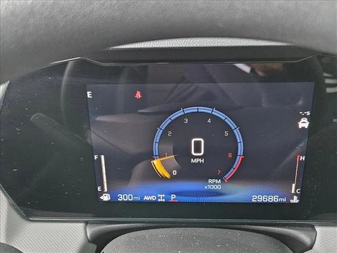 Used 2025 Chevrolet TrailBlazer LT AWD/4WD image 9
