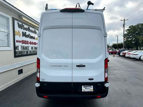 Used 2024 Ford Transit 250 148 High Roof Extended w/ Load Area Protection Package image 6