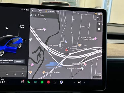 Used 2022 Tesla Model 3 Base image 14