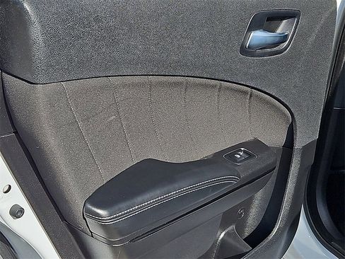 Used 2021 Dodge Charger SXT w/ Blacktop Package image 14