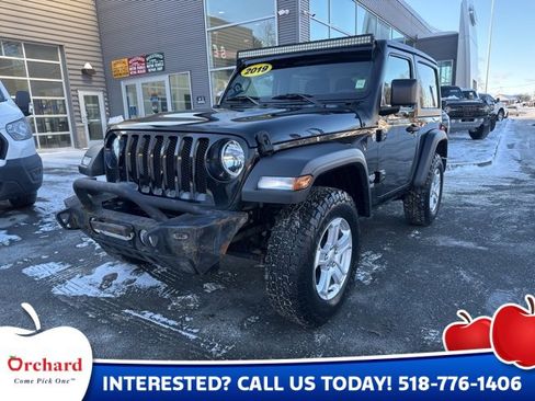 Used 2019 Jeep Wrangler Sport S image 1