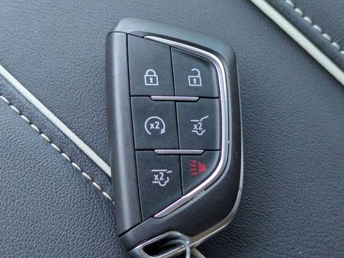 Certified 2025 Cadillac Escalade Premium Luxury w/ LPO, Floor Liner Package image 31