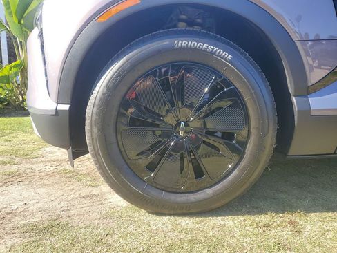 Used 2026 Chevrolet Blazer EV LT w/ Midnight/Sport Edition FWD image 6