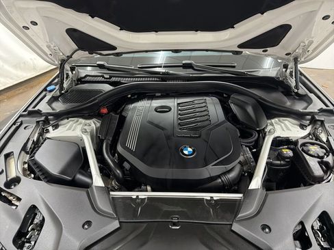 Used 2021 BMW 540i w/ Premium Package RWD image 32