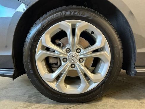 Used 2023 Honda Accord LX image 11
