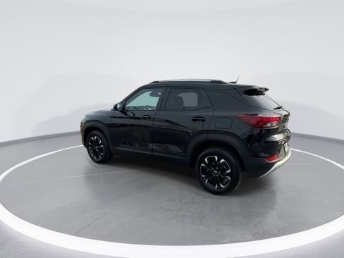 Used 2023 Chevrolet TrailBlazer LT w/ Convenience Package image 6