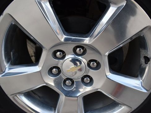 Used 2017 Chevrolet Silverado 1500 High Country image 11