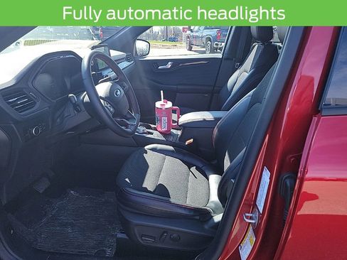 Used 2025 Ford Escape ST-Line w/ Cold Weather Package image 26