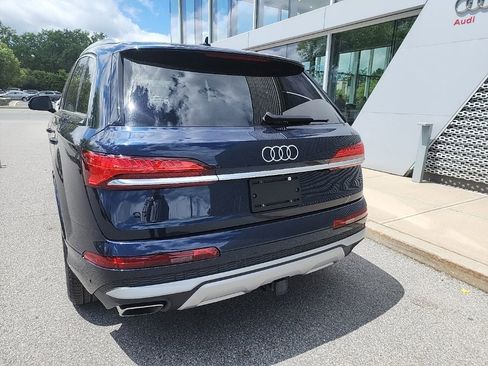 Used 2025 Audi Q5 Premium w/ Convenience Package AWD/4WD image 14