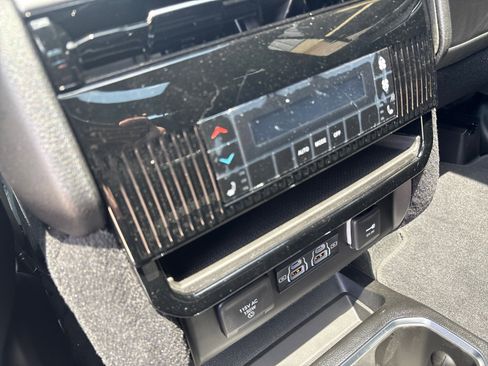 New 2025 Jeep Wagoneer Series II w/ Convenience Group I image 6