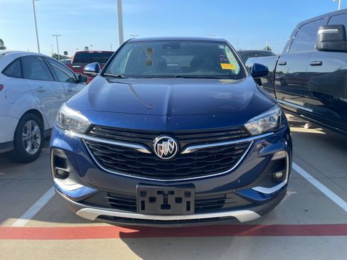 Used 2023 Buick Encore GX Preferred w/ Cold Weather Comfort Package FWD image 2