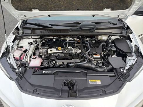 Used 2024 Toyota Prius Prime Premium image 25