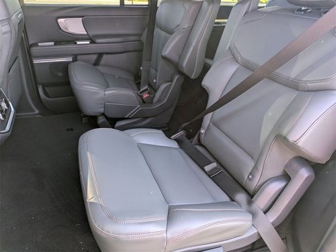 New 2025 Ford Expedition Max Active image 19